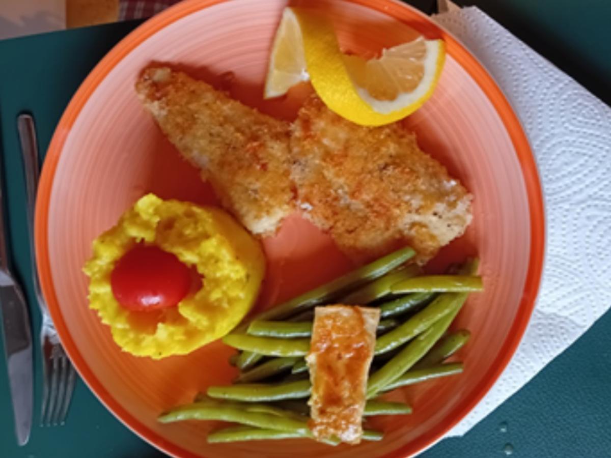 Knusper-Zanderfilet mit Buschbohnen und Apfel-Kartoffel-Stampf - Rezept - Bild Nr. 17670