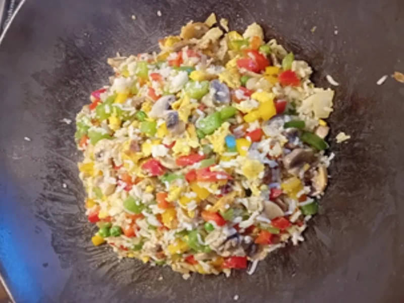 Gebratener Eier-Gemüsemix-Reis - Rezept - Bild Nr. 10