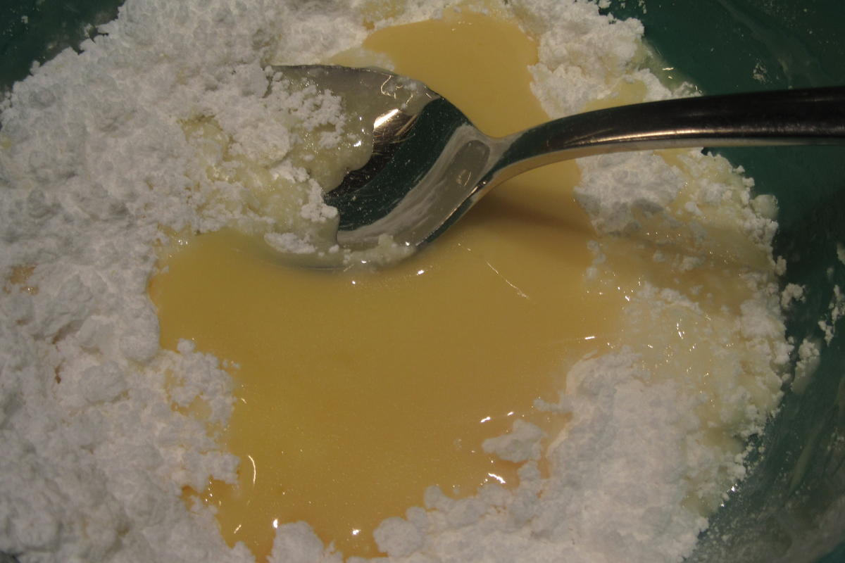 Rezept: Backen: Eierlikörkuchen Bild Nr. 7 Backen: Eierlikörkuchen - Rezept - Bild Nr. 7