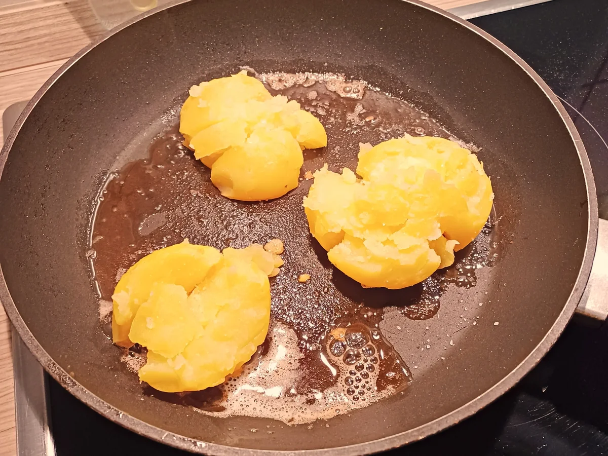 Quetschkartoffeln mit frischer Quarkzubereitung - Rezept - Bild Nr. 4