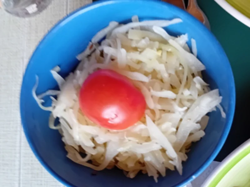 Rezept: Schnitzel mit Pommes-Frites und Weißkohl-Salat Bild Nr. 17694 Schnitzel mit Pommes-Frites und Weißkohl-Salat - Rezept - Bild Nr. 17694