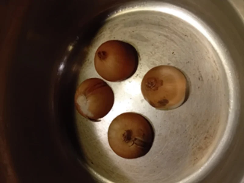 Maxi Suppe mit Hähnchenfleisch, Suppengemüse, Eierstich und Fadennudeln - Rezept - Bild Nr. 17695