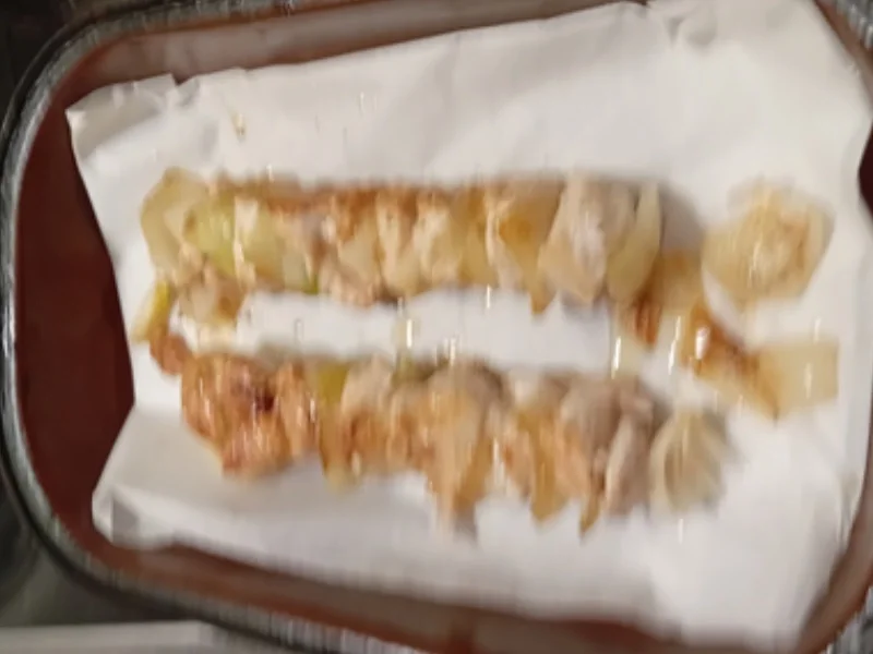 Hähnchenbrustfilet-Spieß mit würziger Auflage, Brokkoli und Möhren-Stampf - Rezept - Bild Nr. 7