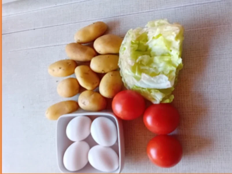 Eier in Sahne-Senf-Sauce mit gemischten Salat und Pellkartoffel-Drillingen - Rezept - Bild Nr. 3