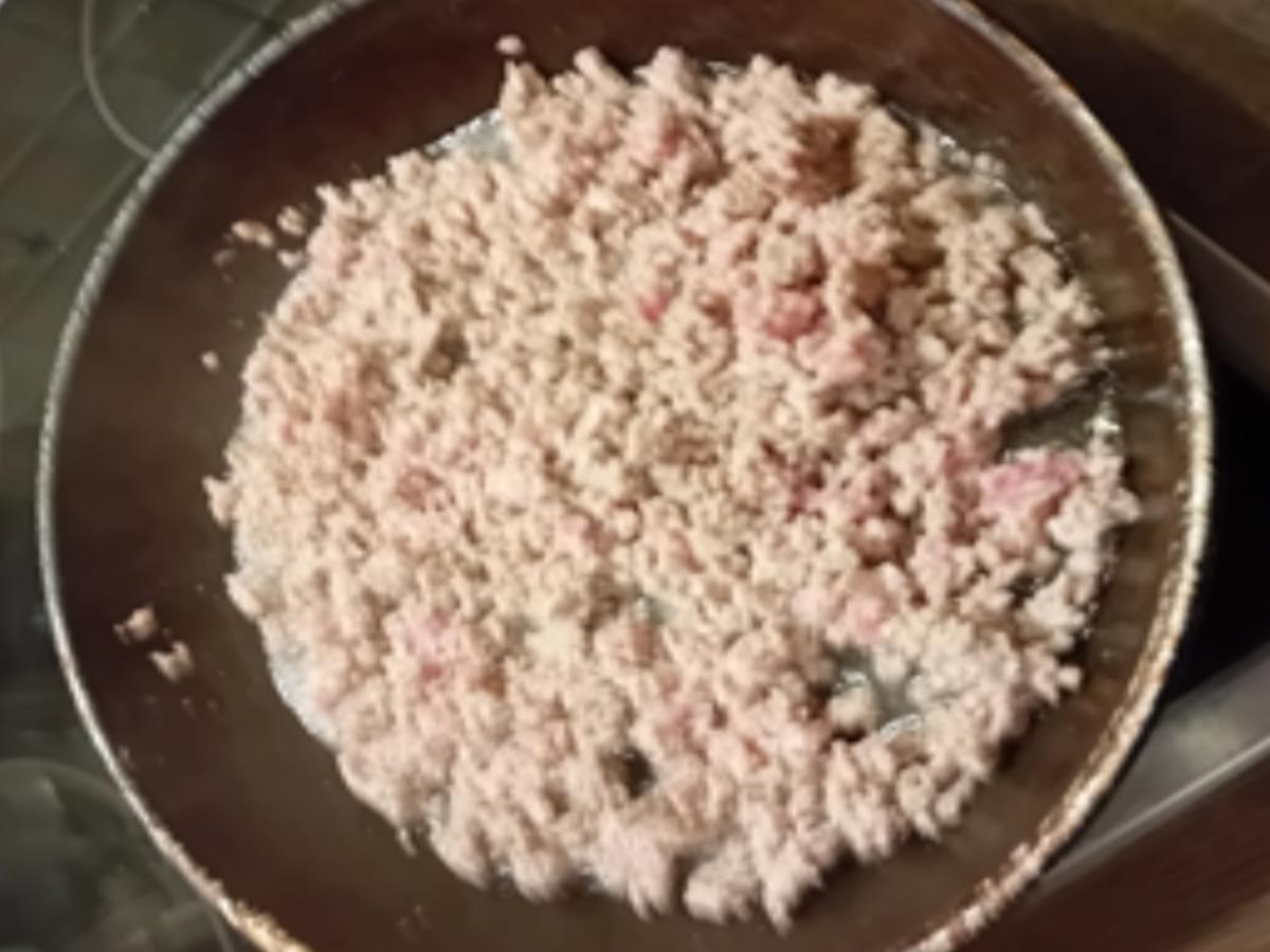 Rezept: Hackstippe mit Kümmel-Pellkartoffeln Bild Nr. 17718 Hackstippe mit Kümmel-Pellkartoffeln - Rezept - Bild Nr. 17718