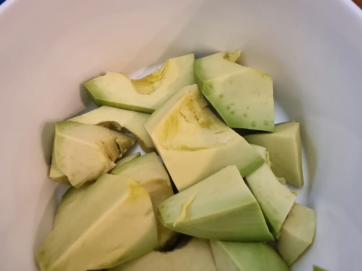 Rezept: Zucchini-Mais-Fritters mit Avocado-Joghurt-Dip Bild Nr. 17795 Zucchini-Mais-Fritters mit Avocado-Joghurt-Dip - Rezept - Bild Nr. 17795