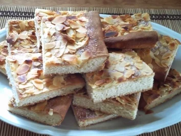 Butterkuchen mit Mandeln - Rezept