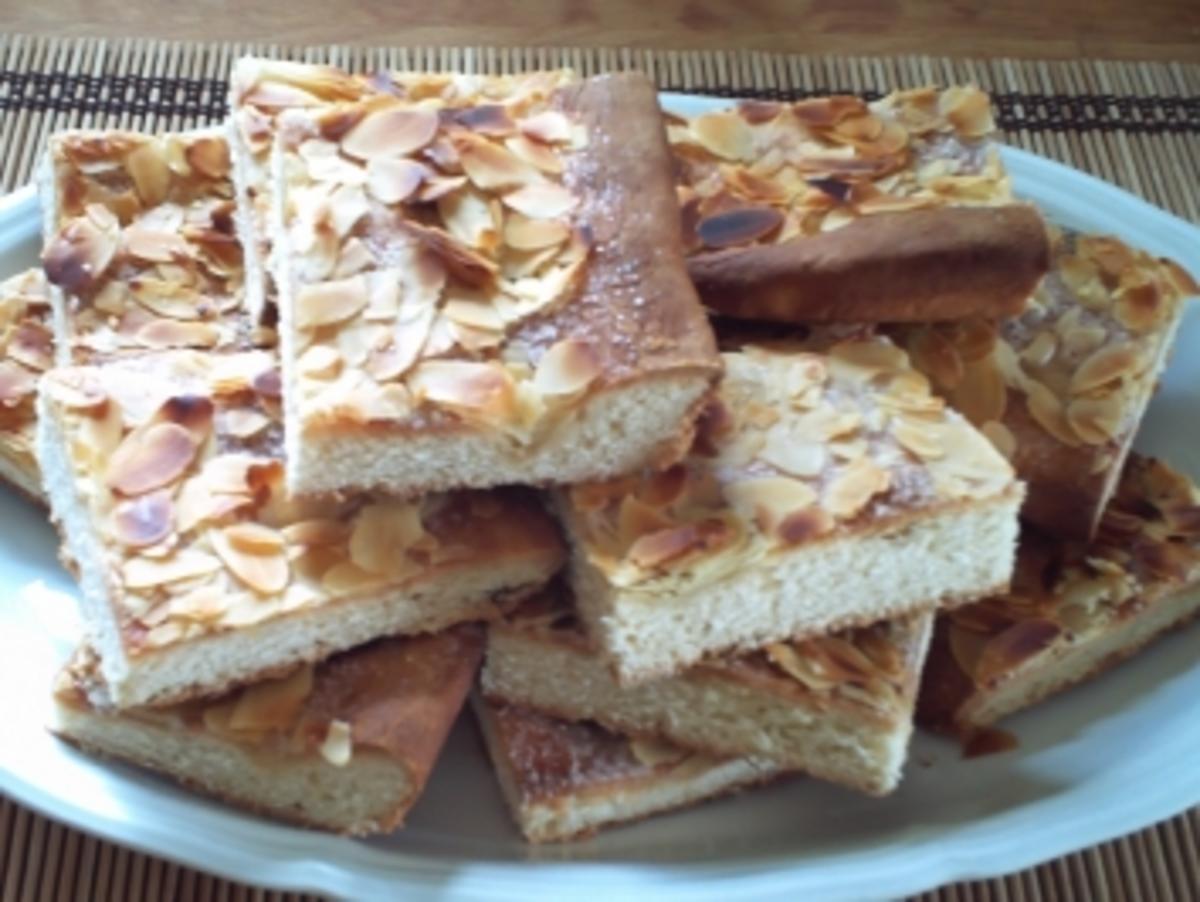 Butterkuchen mit Mandeln - Rezept mit Bild - kochbar.de