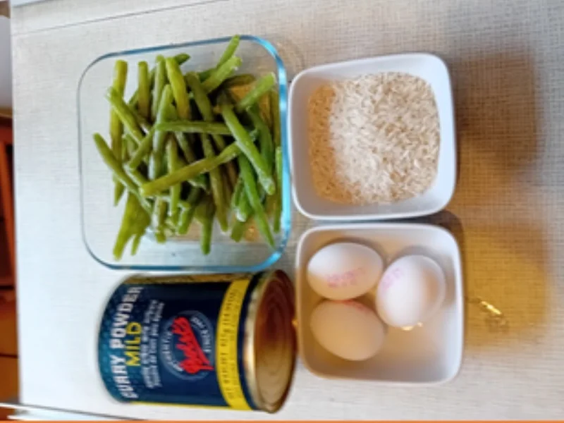 Eier in Sahne-Senf-Sauce mit gemischten Salat und Pellkartoffel-Drillingen - Rezept - Bild Nr. 3