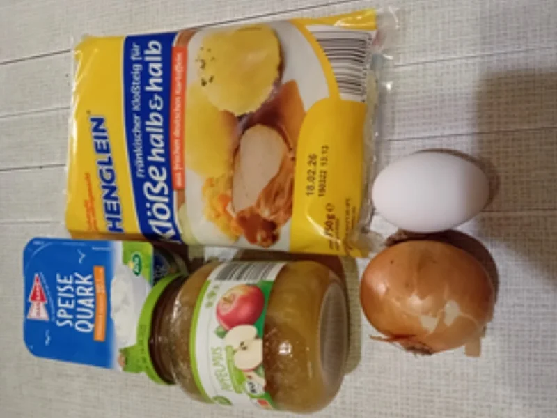 Herzhafte Kloßteigwaffeln mit Apfelmus - Rezept - Bild Nr. 3