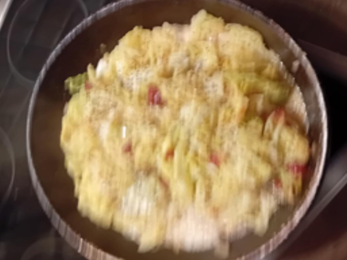 Seelachsfilet paniert mit Brat-Rahm-Wirsing und Butter-Pellkartoffel-Drillingen - Rezept - Bild Nr. 11