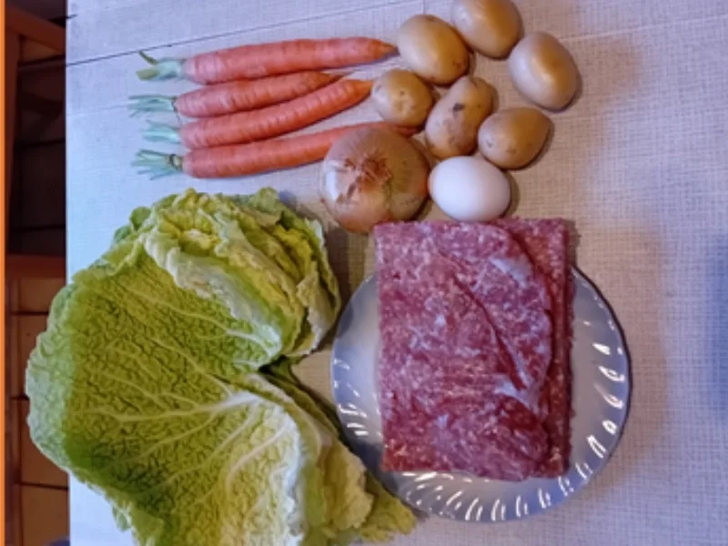 Rezept: Wirsingrouladen mit herzhafter Rahmsauce, Honig-Bundmöhren und Drillingen Bild Nr. 17813 Wirsingrouladen mit herzhafter Rahmsauce, Honig-Bundmöhren und Drillingen - Rezept - Bild Nr. 17813