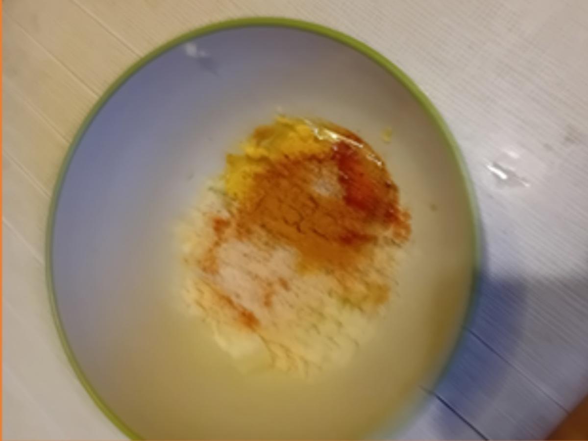 Wirsingrouladen mit herzhafter Rahmsauce, Honig-Bundmöhren und Drillingen - Rezept - Bild Nr. 17815