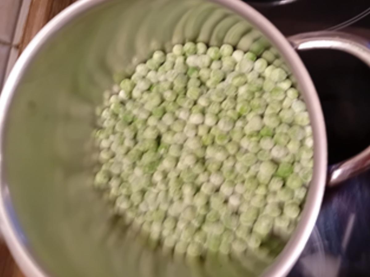 Steinpilzschnitzel mit Butter-Erbsen und Möhren-Kartoffel-Stampf - Rezept - Bild Nr. 8