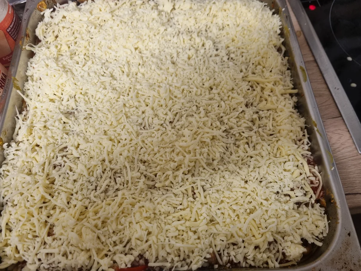 Schnitzelpfanne mit Käse überbacken - Rezept - Bild Nr. 17830