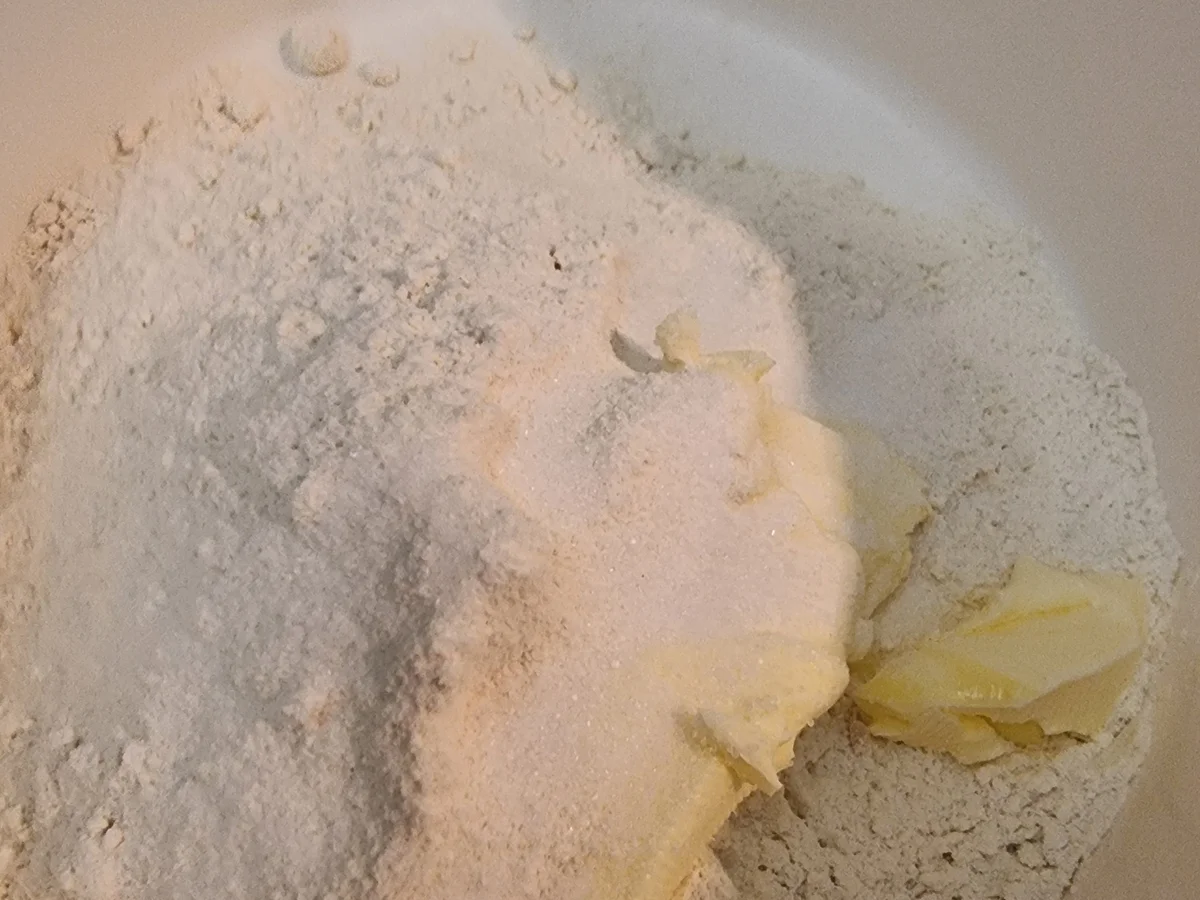 Langos mit Creme -fraiche und Feta - Rezept - Bild Nr. 17842