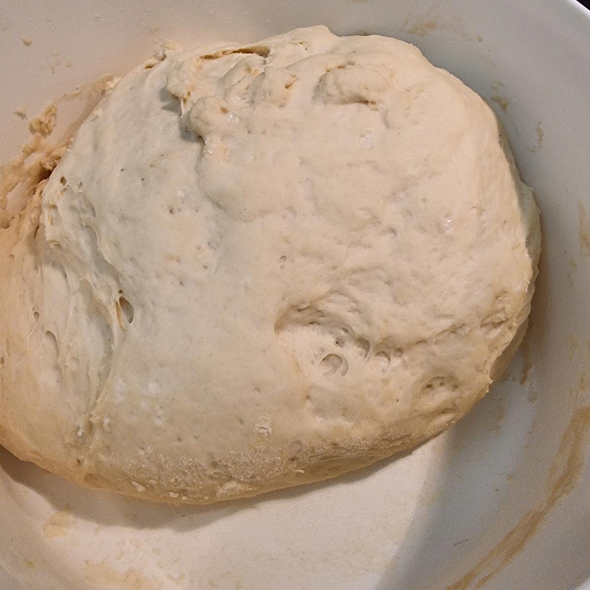 Langos mit Creme -fraiche und Feta - Rezept - Bild Nr. 17845