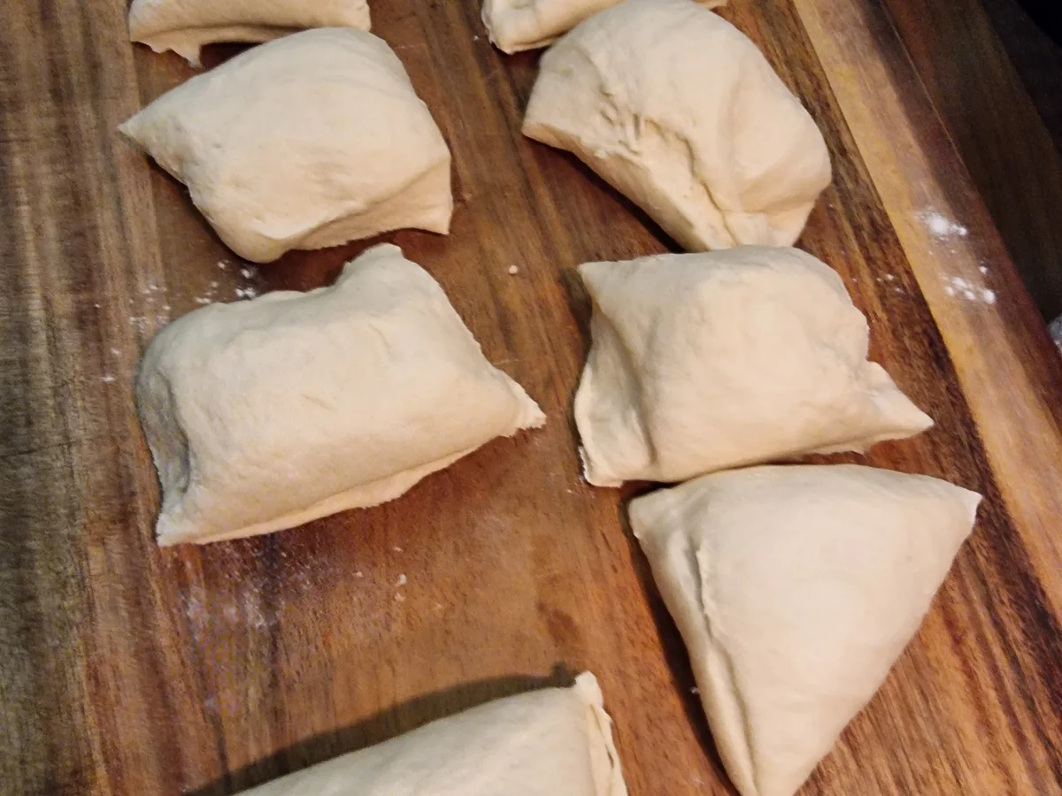 Langos mit Creme -fraiche und Feta - Rezept - Bild Nr. 17846