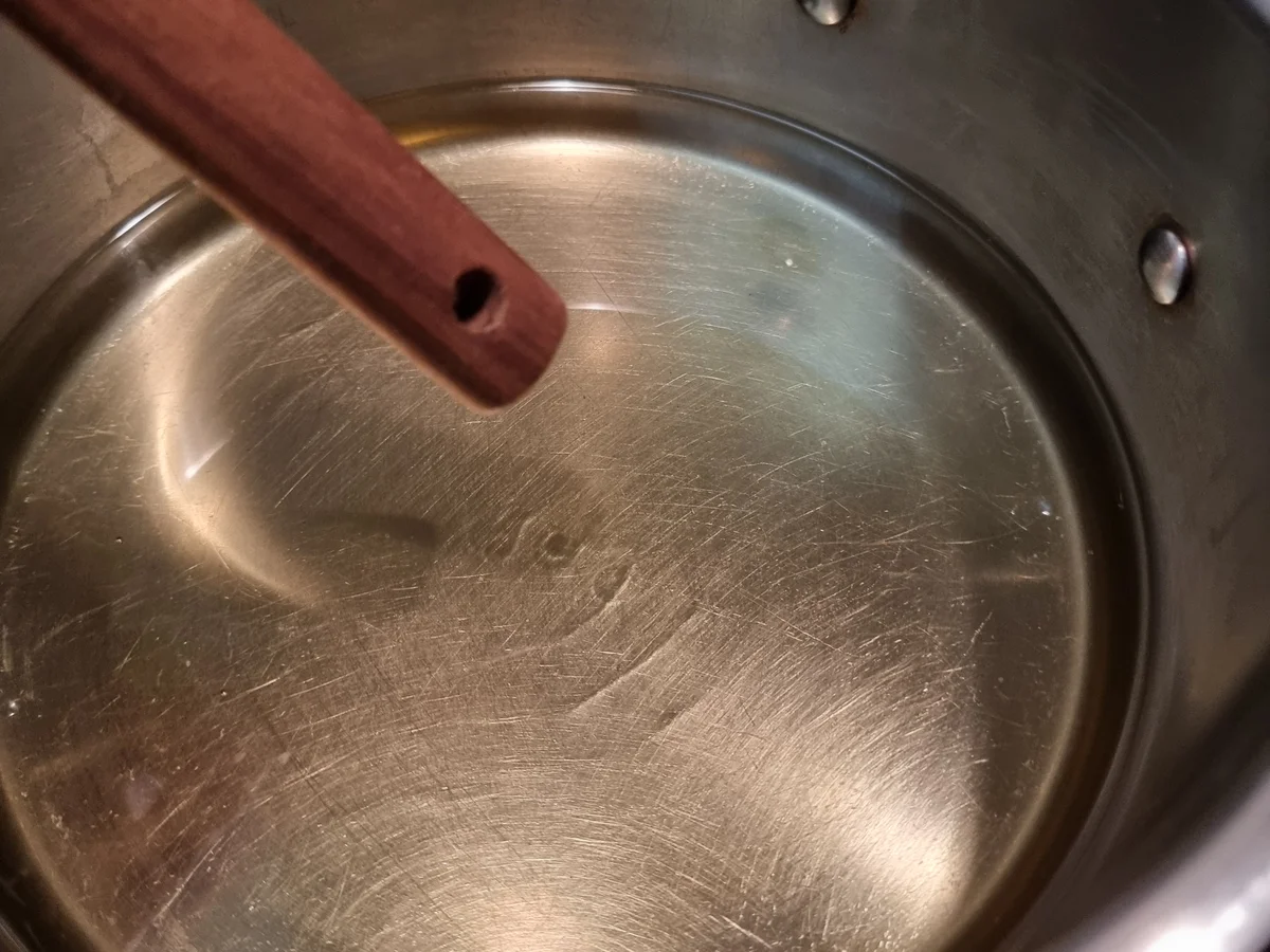 Langos mit Creme -fraiche und Feta - Rezept - Bild Nr. 17849