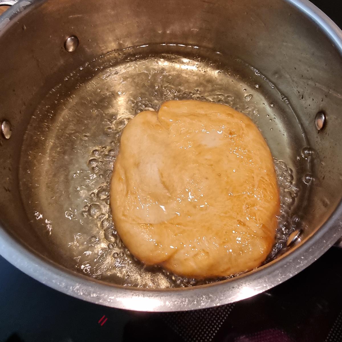 Langos mit Creme -fraiche und Feta - Rezept - Bild Nr. 17851