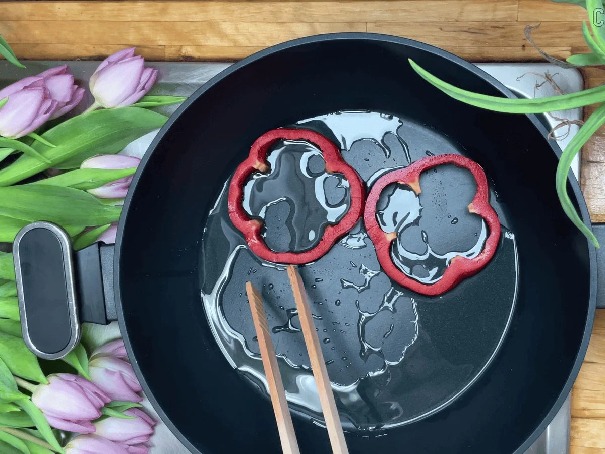 Valentinstagsfrühstück | Spiegelei-Blume - Rezept - Bild Nr. 17849