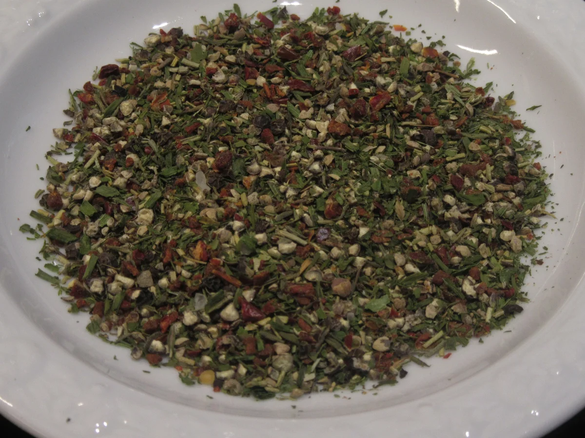 Rezept: Gewürzmischung: Kräuterpfeffer Bild Nr. 17855 Gewürzmischung: Kräuterpfeffer - Rezept - Bild Nr. 17855