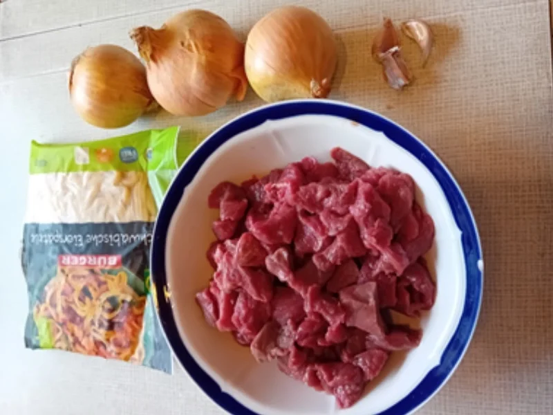 Würziger Gulasch mit schwäbischen Spätzle - Rezept - Bild Nr. 3