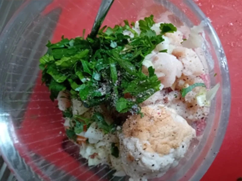 Fischbuletten mit Buschbohnen und Brat-Drillingen - Rezept - Bild Nr. 4