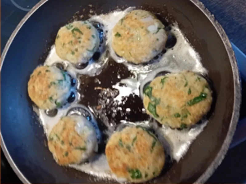 Fischbuletten mit Buschbohnen und Brat-Drillingen - Rezept - Bild Nr. 7