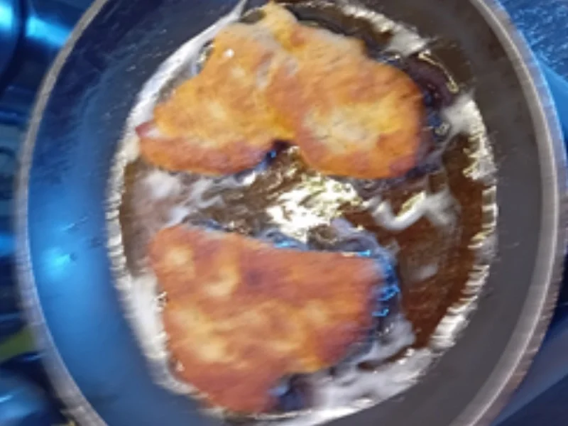 Rezept: Putenschnitzel mit Sauce Hollandaise, Blumenkohl und Drillingen Bild Nr. 6 Putenschnitzel mit Sauce Hollandaise, Blumenkohl und Drillingen - Rezept - Bild Nr. 6