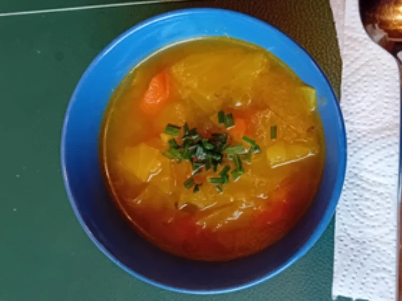 Weißkohlsuppe mit Gemüsemix - Rezept - Bild Nr. 17893