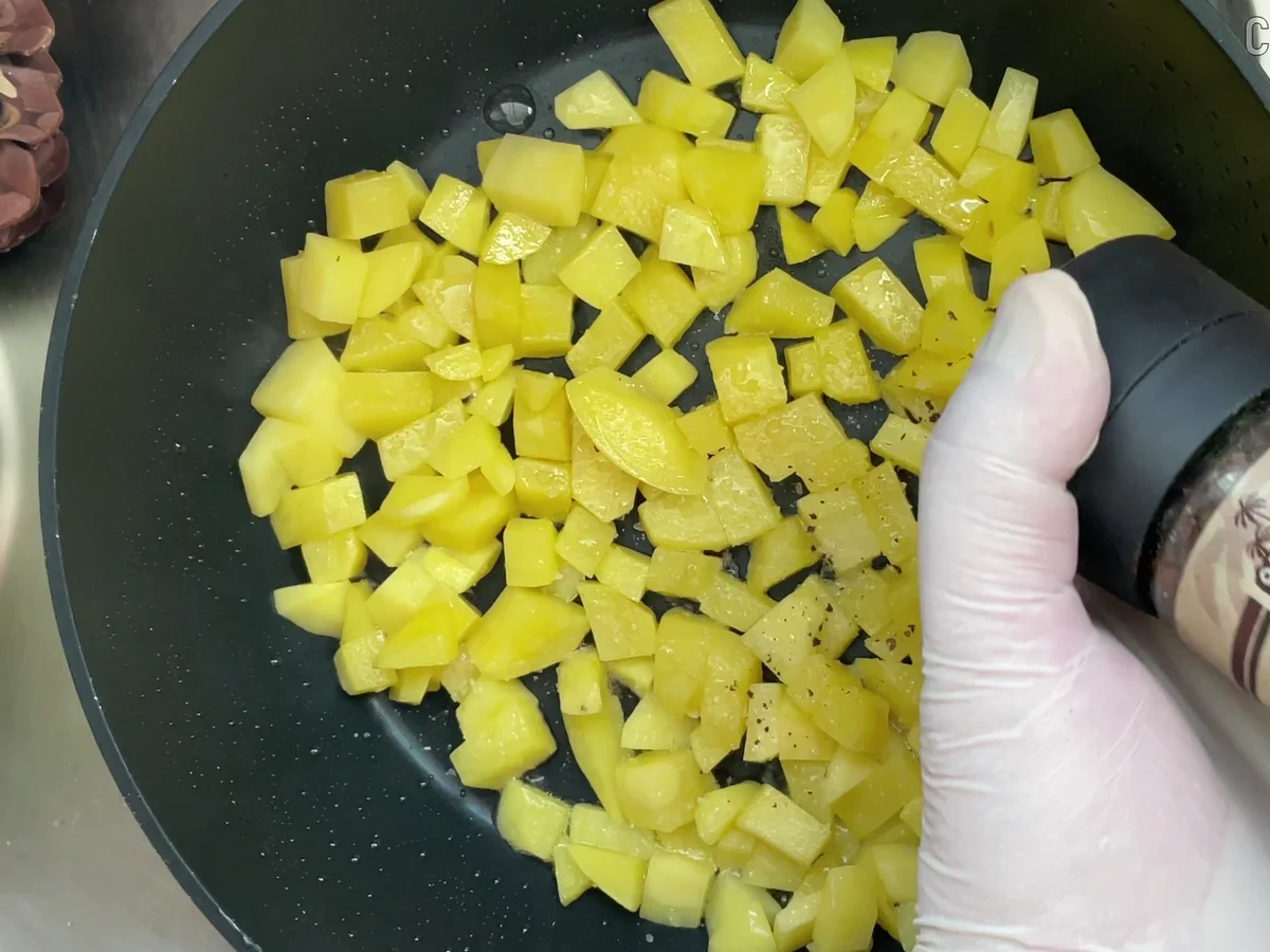 Einfaches Kartoffel Frühstück aus der Pfanne - Rezept - Bild Nr. 17892