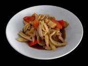 Hühnerfleisch mit Scheren Nudeln in pikanter Sauce - Rezept - Bild Nr. 17898