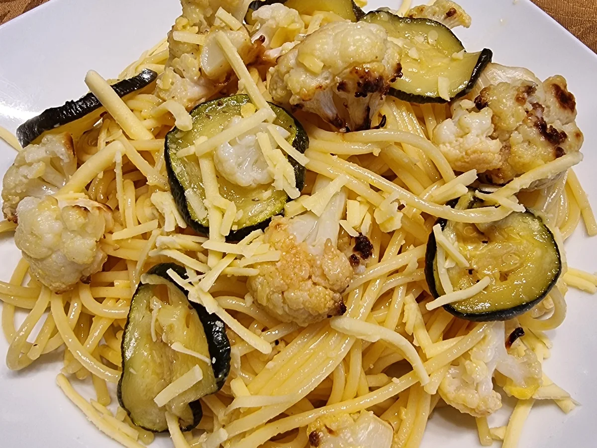 Rezept: Vegetarische Spaghetti-Carbonara mit Röstgemüse Bild Nr. 17899 Vegetarische Spaghetti-Carbonara mit Röstgemüse - Rezept - Bild Nr. 17899