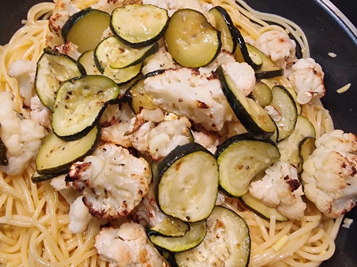 Rezept: Vegetarische Spaghetti-Carbonara mit Röstgemüse Bild Nr. 17917 Vegetarische Spaghetti-Carbonara mit Röstgemüse - Rezept - Bild Nr. 17917