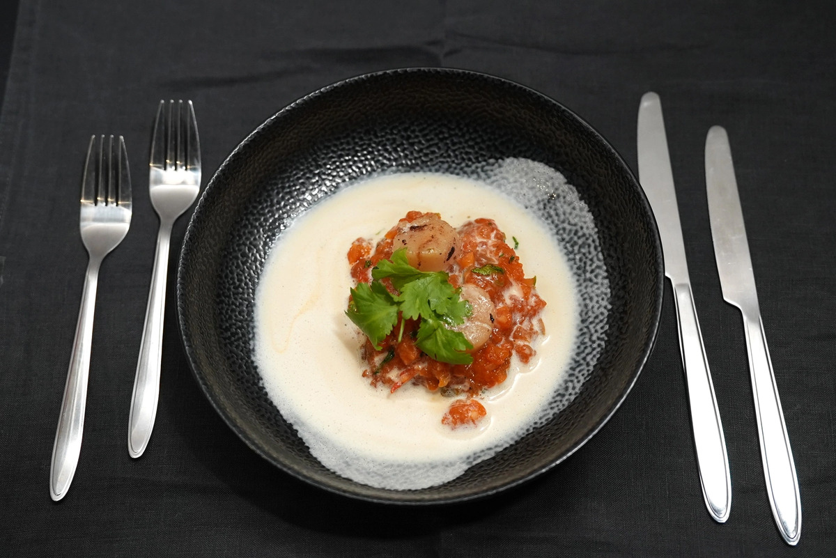 Rezept: Papaya Tatar mit Jakobsmuscheln an Limetten-Vanilleschaum Bild Nr. 17912 Papaya Tatar mit Jakobsmuscheln an Limetten-Vanilleschaum - Rezept - Bild Nr. 17912