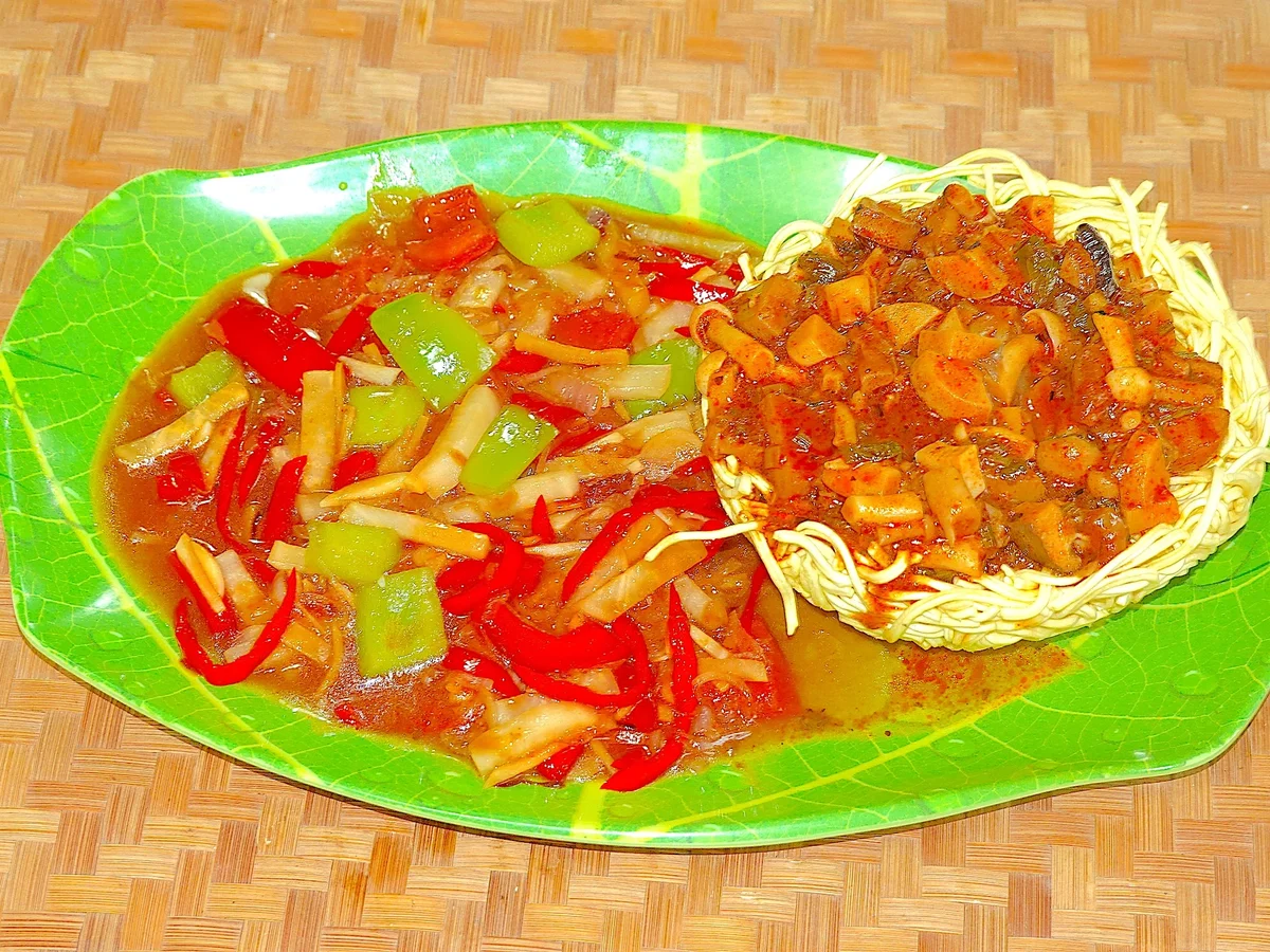 Pikantes Cap Cay mit Pilzen im Nudelnest - Rezept - Bild Nr. 17943