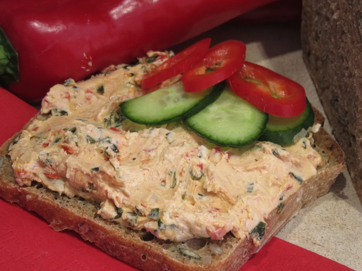 Aufstrich: Frischkäse mit Pfannengemüse - Rezept - Bild Nr. 17952