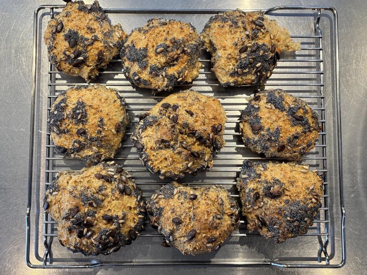 Hafer-Saaten-Semmeln - Rezept - Bild Nr. 2