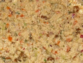 Rezept: Bulgursalat mit Zimt und Minzesouce Bulgursalat mit Zimt und Minzesouce - Rezept