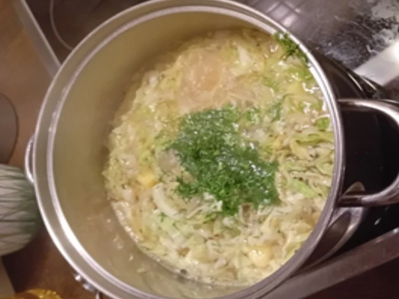 Rezept: Spitzkohl-Kartoffel-Zwiebel-Lachs-Eintopf Bild Nr. 17989 Spitzkohl-Kartoffel-Zwiebel-Lachs-Eintopf - Rezept - Bild Nr. 17989