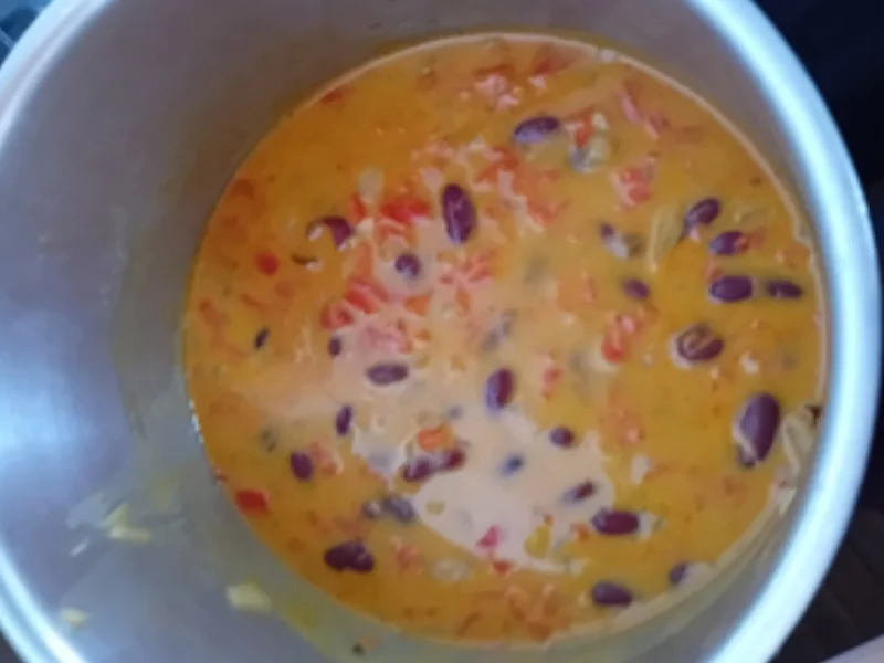 Rezept: Kidneybohnen-Spitzpaprika-Suppe mit Garnelenspieß Bild Nr. 8 Kidneybohnen-Spitzpaprika-Suppe mit Garnelenspieß - Rezept - Bild Nr. 8