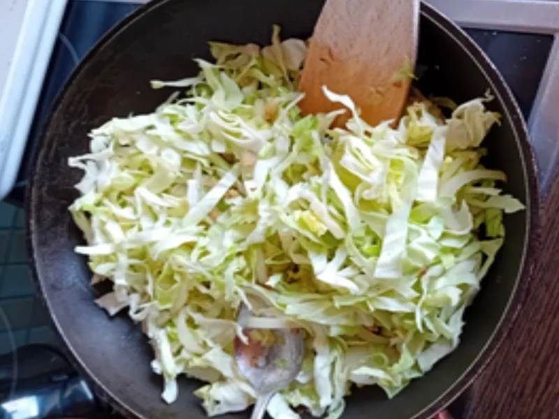 Seelachsfilet auf Spitzkohlgemüse und Drillinge - Rezept - Bild Nr. 17991