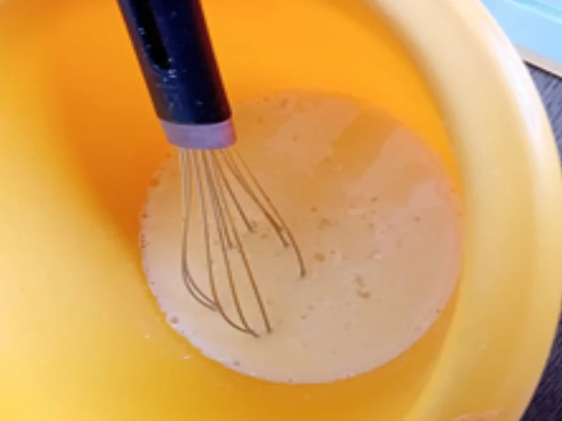 Eierpfannkuchen mit Apfelkompott - Rezept - Bild Nr. 3