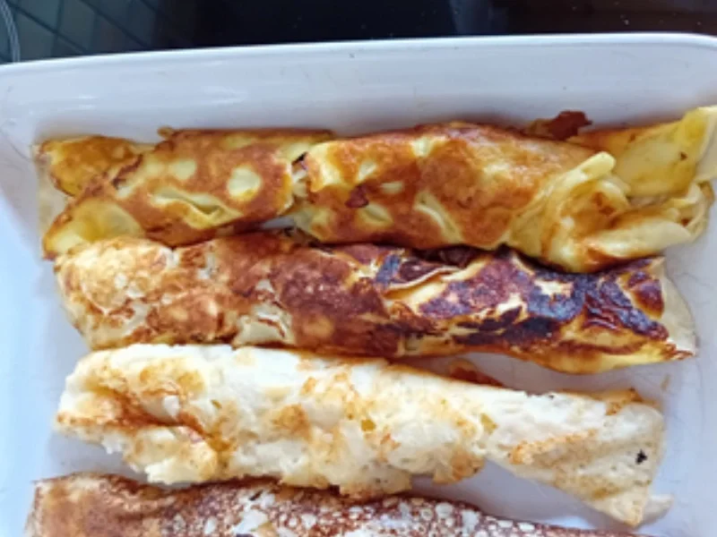 Eierpfannkuchen mit Apfelkompott - Rezept - Bild Nr. 6