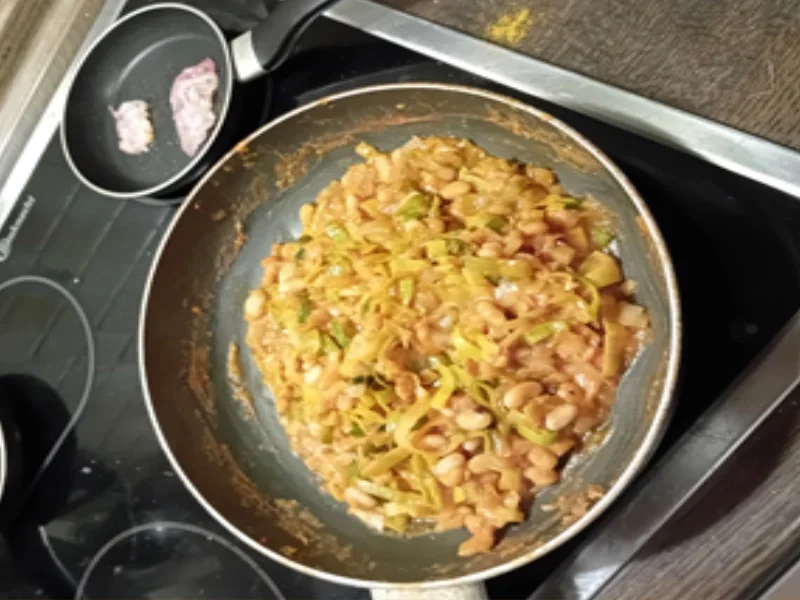 Weiße-Bohnen-Pfanne mit Spiegelei - Rezept - Bild Nr. 9