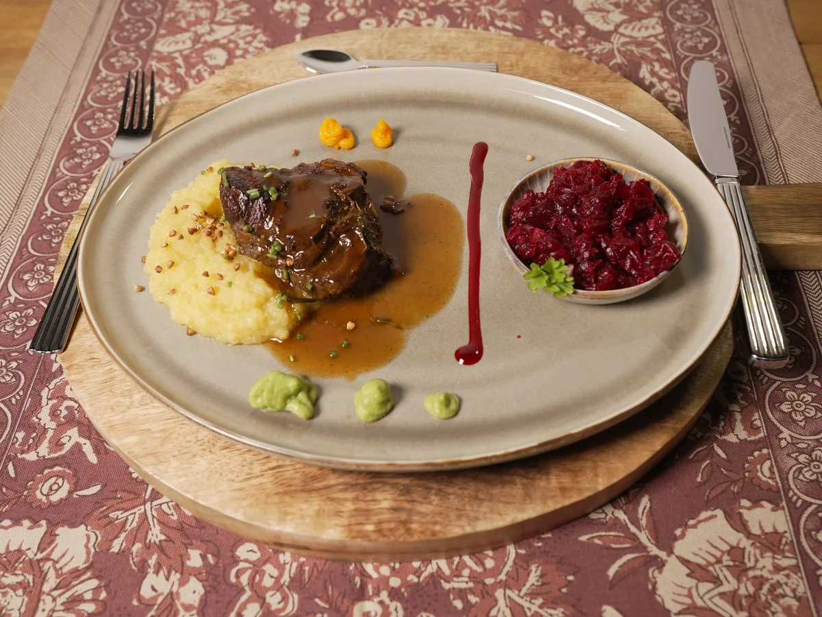 Ochsenbäckchen mit Kartoffelstampf - Rezept - Bild Nr. 17987