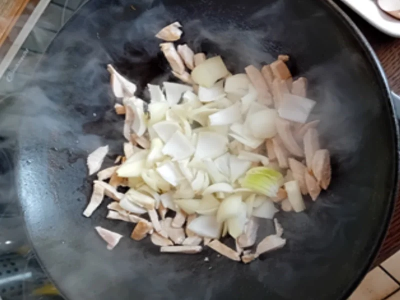 Putenbrustfilet mit Gemüse süß-sauer im Wok und Jasmin-Reis - Rezept - Bild Nr. 17996