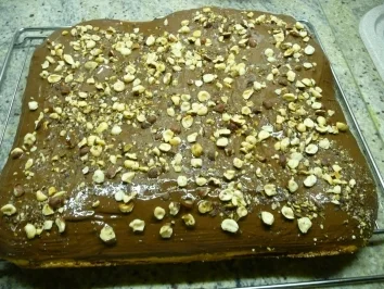 Schoko-Nuß-Kuchen vom Blech - Rezept