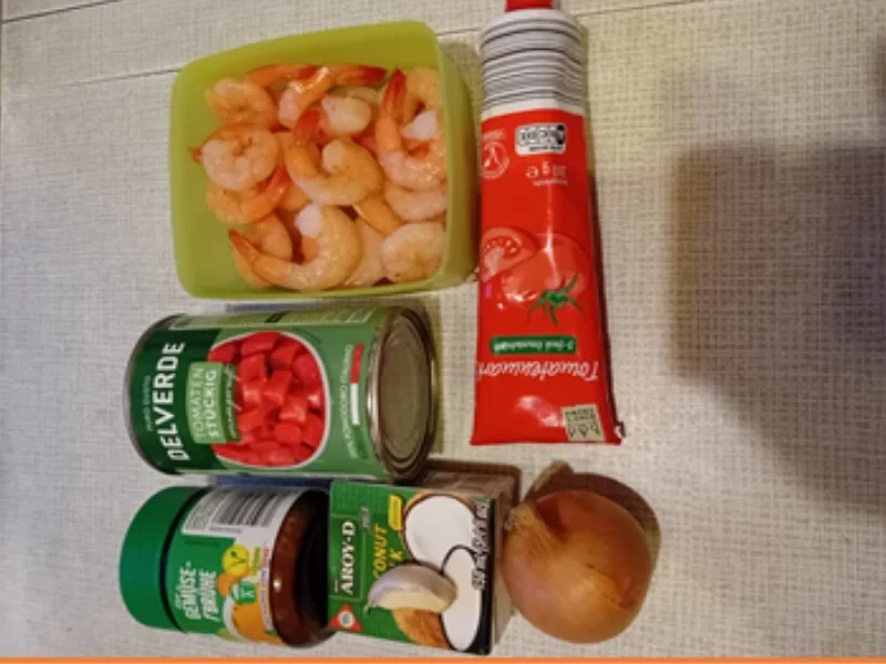 Kokos-Tomatensuppe mit Garnelenspieß - Rezept - Bild Nr. 17990